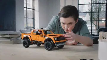 LEGO Technic Ford® F-150 Raptor - 42126 | PlayFun video