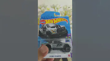 Hot Wheels Collection Ford F150 Raptor