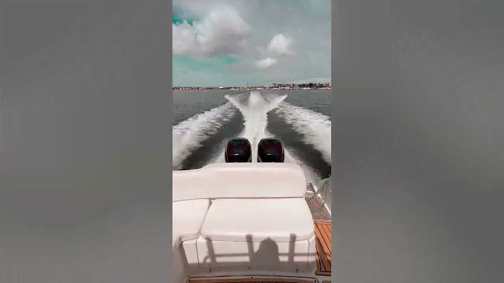 Lancha FISHING Raptor 32, parelha Mercury 300hp 4t